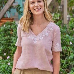 NWT  WoolOvers UK Soft Pink Embroidered Neckline Linen Top Size 6